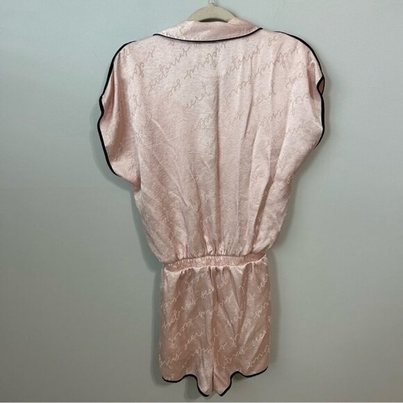 Victoria's Secret Pink Satin Button Front Romper Pajamas Women’s Size Large - Picture 6 of 7